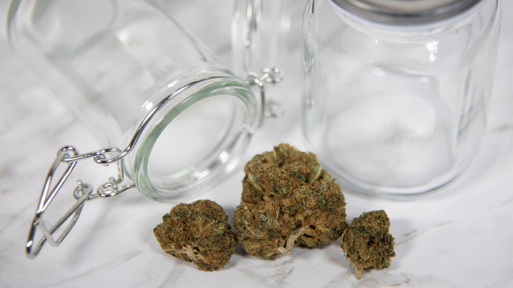 Desert-Proof Your Joints: Storage Tips for Vegas Visitors